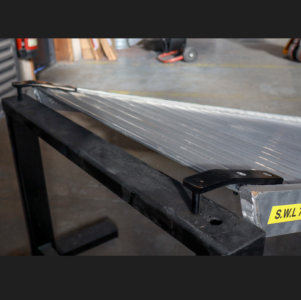 Second Hand Single-Stage Hook-On Ramp 1.85m x 0.85M