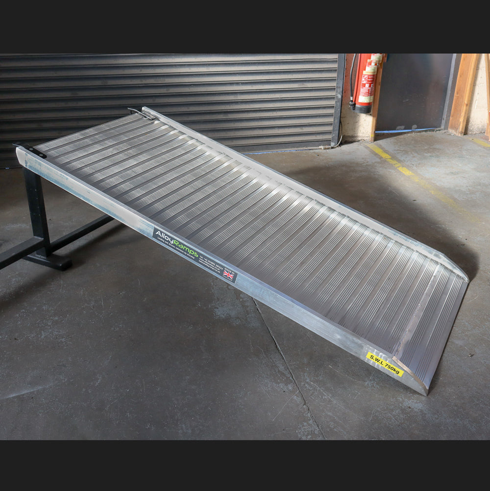 Brand New Single-Stage Hook-On Ramp 2.1m Length