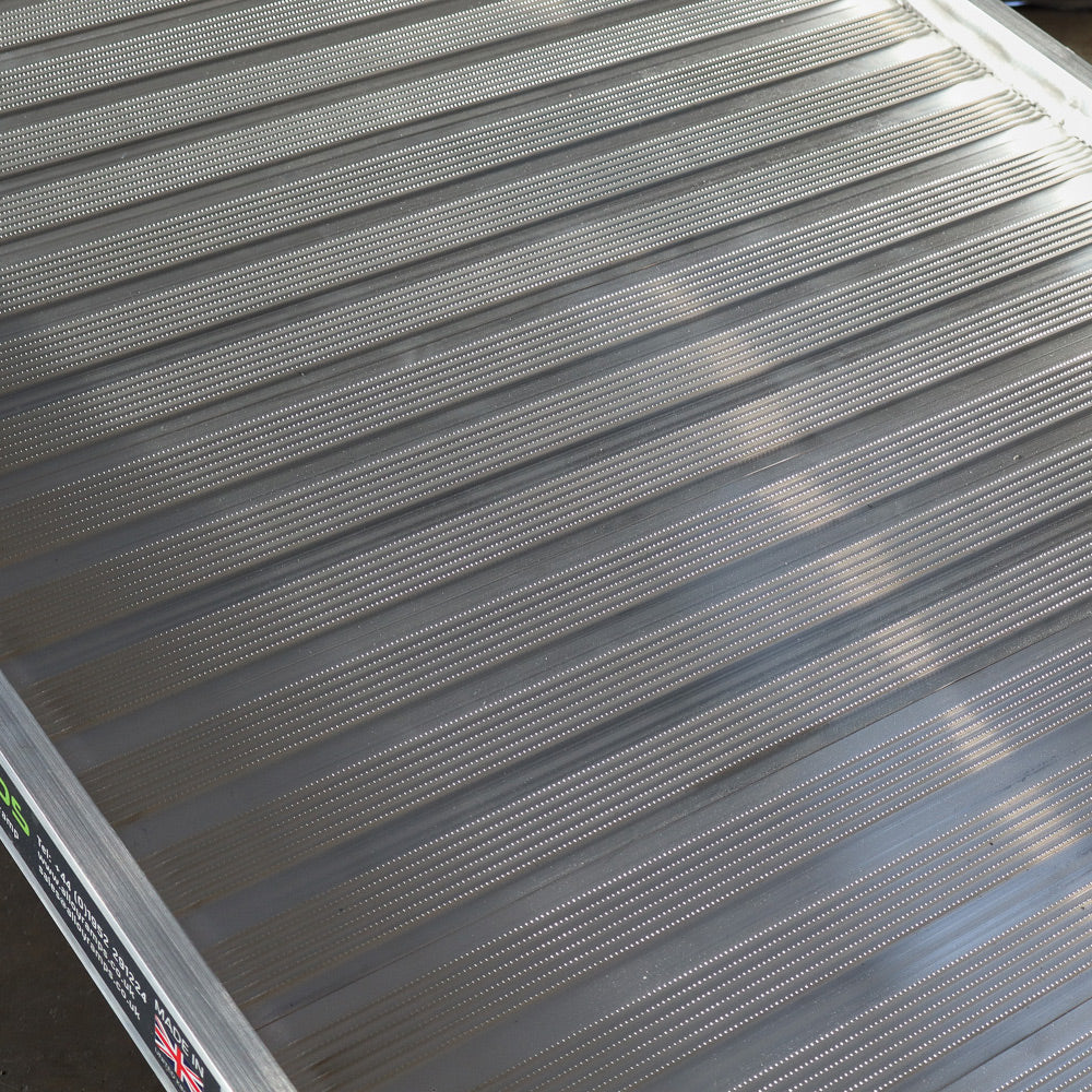 Brand New Single-Stage Hook-On Ramp 2.1m Length