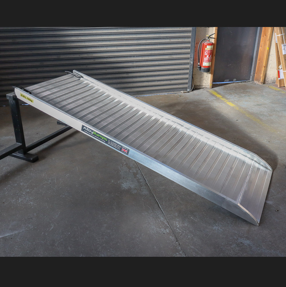 Brand New Single-Stage Hook-On Ramp 2.1m Length